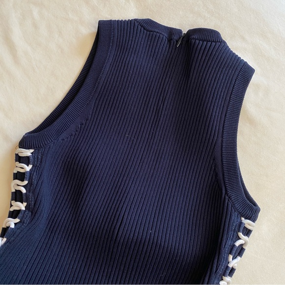 Michael Kors Ribbed Lace-up dress - Picture 5 of 11